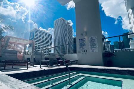 Heart Of Downtown Miami Studio Pool & Gym Apartment Екстериор снимка