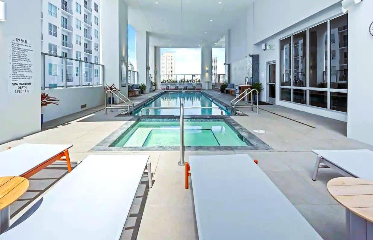 Heart Of Downtown Miami Studio Pool & Gym Apartment Екстериор снимка